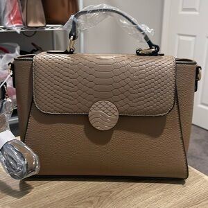 ♥️ NEW!! Boutique handbag crossbody bag